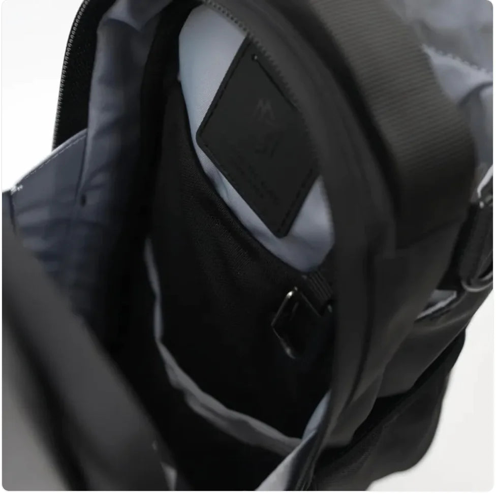 GripMax™ Gym Bag with Bottle Slot